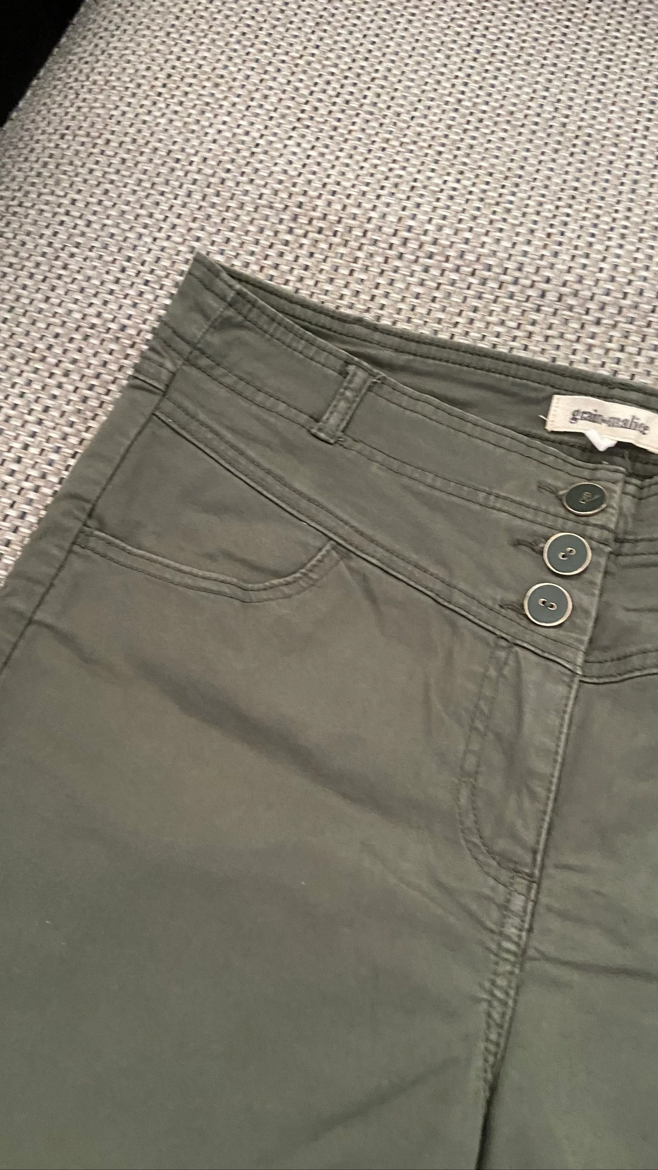 Kaki korte broek Perfecte staat maat 42 – photo 4